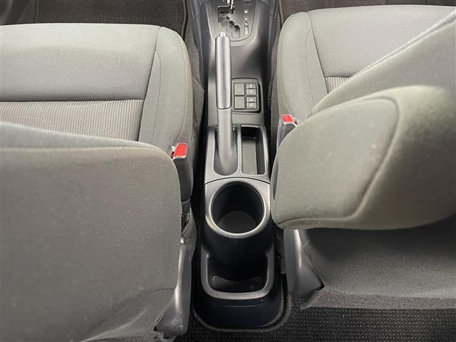 アクア S スタイルブラック 純正ナビ フルセグ Bluetooth CD DVD ETC2.0 TRDエアロ TRDアルミホイール ドライブレコーダー バックカメラ オートハイビーム プリクラッシュセーフティー 電動格納ミラー(18枚目)