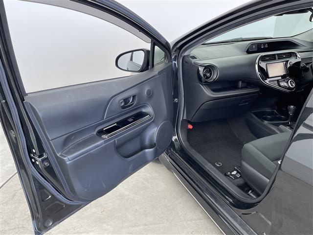 アクア S スタイルブラック 純正ナビ フルセグ Bluetooth CD DVD ETC2.0 TRDエアロ TRDアルミホイール ドライブレコーダー バックカメラ オートハイビーム プリクラッシュセーフティー 電動格納ミラー(22枚目)