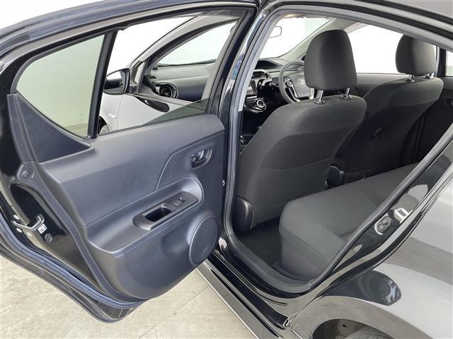 アクア S スタイルブラック 純正ナビ フルセグ Bluetooth CD DVD ETC2.0 TRDエアロ TRDアルミホイール ドライブレコーダー バックカメラ オートハイビーム プリクラッシュセーフティー 電動格納ミラー(24枚目)