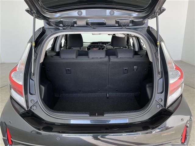 アクア S スタイルブラック 純正ナビ フルセグ Bluetooth CD DVD ETC2.0 TRDエアロ TRDアルミホイール ドライブレコーダー バックカメラ オートハイビーム プリクラッシュセーフティー 電動格納ミラー(31枚目)