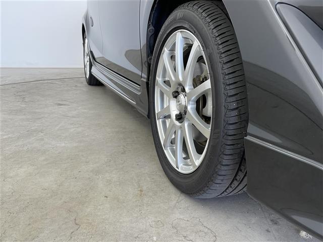 アクア S スタイルブラック 純正ナビ フルセグ Bluetooth CD DVD ETC2.0 TRDエアロ TRDアルミホイール ドライブレコーダー バックカメラ オートハイビーム プリクラッシュセーフティー 電動格納ミラー(41枚目)