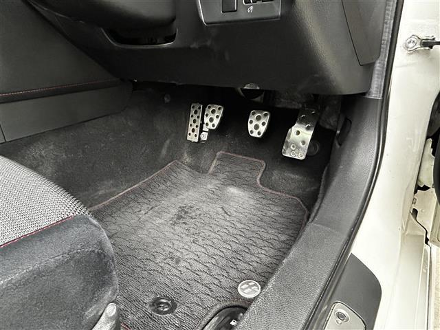 86 GT ETC スマートキー プッシュスタート TRDフルエアロ HKS車高調 純正フロアマット 純正17インチアルミホイール LEDヘッドライト オートエアコン(25枚目)