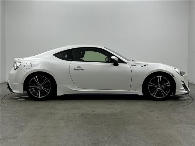 86 GT ETC スマートキー プッシュスタート TRDフルエアロ HKS車高調 純正フロアマット 純正17インチアルミホイール LEDヘッドライト オートエアコン(29枚目)