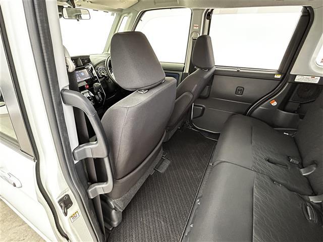 タンク カスタムG-T 純正SDナビ(BT/フルセグ/CD/DVD)/モデリスタエアロ/両側パワスラ/バックカメラ/アイドリングストップ/ビルトインETC/ドラレコ/純正アルミ/純正フロアマット/革巻ステアリング(24枚目)