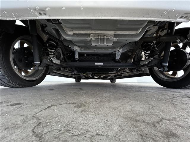 タンク カスタムG-T 純正SDナビ(BT/フルセグ/CD/DVD)/モデリスタエアロ/両側パワスラ/バックカメラ/アイドリングストップ/ビルトインETC/ドラレコ/純正アルミ/純正フロアマット/革巻ステアリング(43枚目)