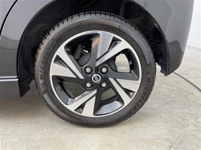 デイズ ハイウェイスター Gターボ 純正ナビ フルセグ Bluetooth CD アラウンドビューモニター ETC DVD 衝突軽減ブレーキ ステアリングスイッチ スマートキープッシュスタート オートライト 純正アルミホイール(38枚目)