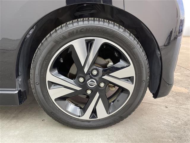 デイズ ハイウェイスター Gターボ 純正ナビ フルセグ Bluetooth CD アラウンドビューモニター ETC DVD 衝突軽減ブレーキ ステアリングスイッチ スマートキープッシュスタート オートライト 純正アルミホイール(39枚目)