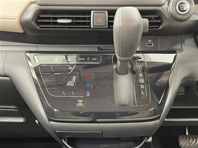 デイズ X 社外ナビ Bluetooth CD DVD 前後ドライブレコーダー アラウンドビューモニター ステアリングスイッチ 電動格納ミラー 純正アルミホイール オートエアコン スマートキープッシュスタート(11枚目)