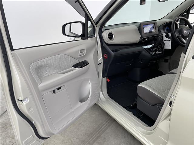 デイズ X 社外ナビ Bluetooth CD DVD 前後ドライブレコーダー アラウンドビューモニター ステアリングスイッチ 電動格納ミラー 純正アルミホイール オートエアコン スマートキープッシュスタート(26枚目)