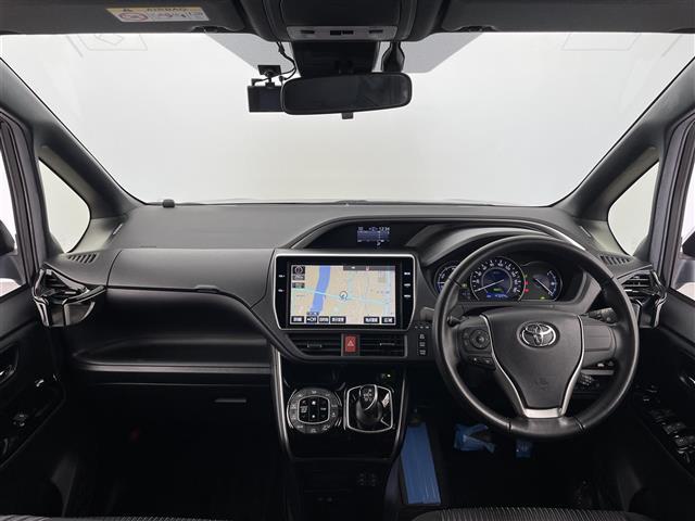 ヴォクシー ハイブリッドZS 煌 純正SDナビ(BT/CD/DVD/フルセグ)/フリップダウン/両側パワスラ/バックカメラ/クルコン/オートハイビーム/レーンキープ/ドラレコ/LEDヘッドライト/フロアマット/スマートキー(2枚目)