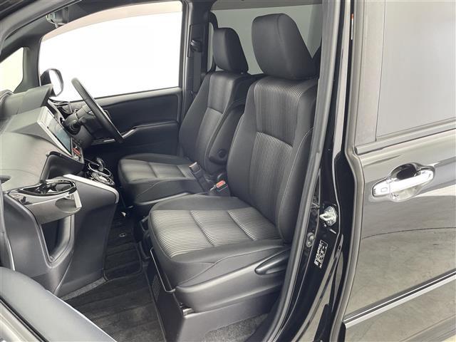 ヴォクシー ハイブリッドZS 煌 純正SDナビ(BT/CD/DVD/フルセグ)/フリップダウン/両側パワスラ/バックカメラ/クルコン/オートハイビーム/レーンキープ/ドラレコ/LEDヘッドライト/フロアマット/スマートキー(25枚目)