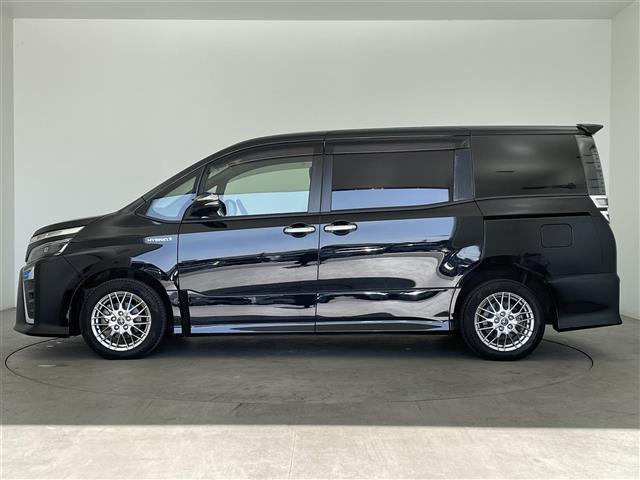 ヴォクシー ハイブリッドZS 煌 純正SDナビ(BT/CD/DVD/フルセグ)/フリップダウン/両側パワスラ/バックカメラ/クルコン/オートハイビーム/レーンキープ/ドラレコ/LEDヘッドライト/フロアマット/スマートキー(37枚目)