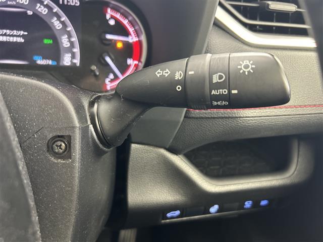 ＲＡＶ４ アドベンチャー　オフロードパッケージ　４ＷＤ　純正ディスプレイオーディオ（カーナビ／ＢＴ／フルセグＴＶ）　バックカメラ　トヨタセーフティセンス　スマートキー　ＥＴＣ　オートライト　オートハイビーム　ＬＥＤヘッドライトレーダークルコン（11枚目）
