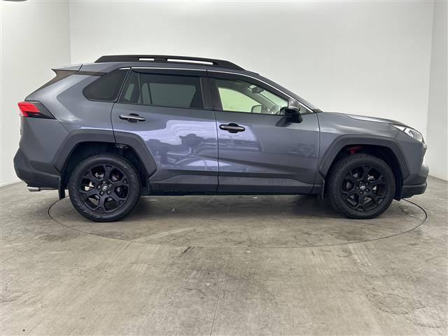 ＲＡＶ４ アドベンチャー　オフロードパッケージ　４ＷＤ　純正ディスプレイオーディオ（カーナビ／ＢＴ／フルセグＴＶ）　バックカメラ　トヨタセーフティセンス　スマートキー　ＥＴＣ　オートライト　オートハイビーム　ＬＥＤヘッドライトレーダークルコン（33枚目）