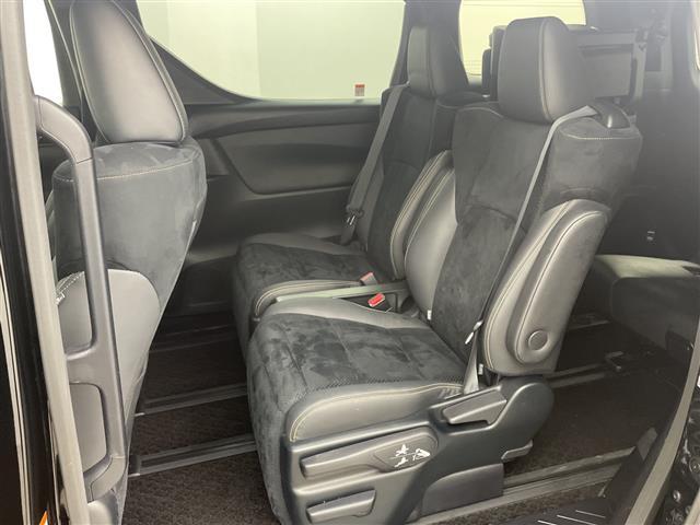 アルファード ２．５Ｓ　タイプゴールドＩＩＩ　純正ナビ／ＤＶＤ／ＣＤ／Ｂｌｕｅｔｏｏｔｈ　純正フリップダウンモニター　両側パワースライドドア　レーダークルーズコントロール　サンルーフ　前方ドライブレコーダー　ハーフレザーシート　ビルトインＥＴＣ（29枚目）