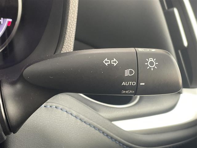 ヴォクシー Ｓ－Ｚ　純正ディスプレイオーディオ　フルセグＴＶ　ＣＤ　ＤＶＤ　ＢＴ　ＡＭ／ＦＭ　バックガイドモニター　純正１４型有機ＥＬ後席モニター　ＥＴＣ２．０　モデリスタ古アロ　モデリスタフロントグリル（12枚目）