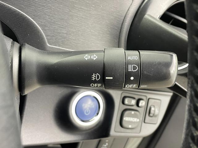 アクア Gブラックソフトレザーセレクション 純正SDナビ(CD/DVD/フルセグTV/Bluetooth) 車外カメラ(前後) ECO/EVモード スペアキー ETC AW付スタッドレスタイヤ車載(8枚目)