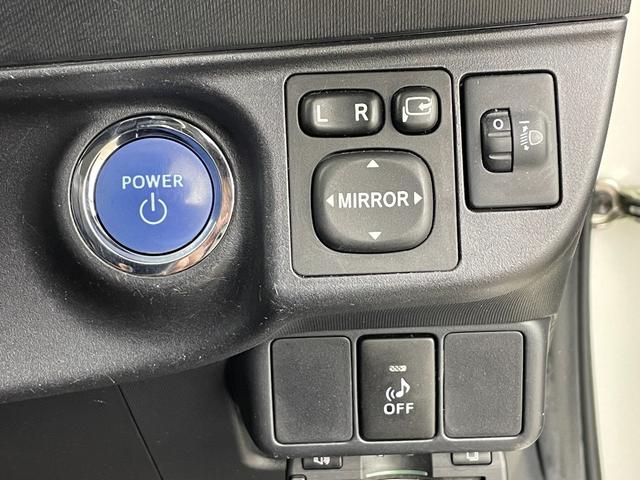 アクア Gブラックソフトレザーセレクション 純正SDナビ(CD/DVD/フルセグTV/Bluetooth) 車外カメラ(前後) ECO/EVモード スペアキー ETC AW付スタッドレスタイヤ車載(13枚目)