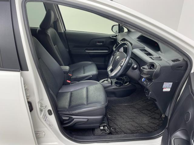 アクア Gブラックソフトレザーセレクション 純正SDナビ(CD/DVD/フルセグTV/Bluetooth) 車外カメラ(前後) ECO/EVモード スペアキー ETC AW付スタッドレスタイヤ車載(22枚目)