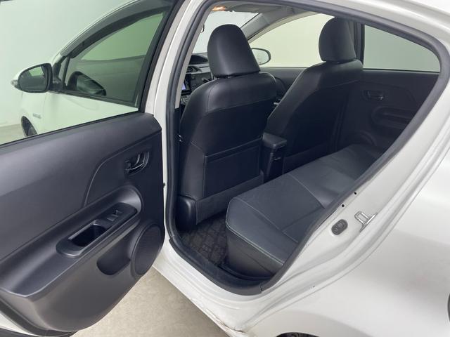 アクア Gブラックソフトレザーセレクション 純正SDナビ(CD/DVD/フルセグTV/Bluetooth) 車外カメラ(前後) ECO/EVモード スペアキー ETC AW付スタッドレスタイヤ車載(27枚目)