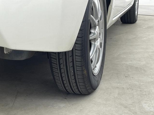 アクア Gブラックソフトレザーセレクション 純正SDナビ(CD/DVD/フルセグTV/Bluetooth) 車外カメラ(前後) ECO/EVモード スペアキー ETC AW付スタッドレスタイヤ車載(39枚目)