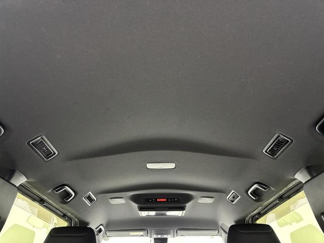 ヴォクシー 　後席モニター　純正ナビ（Ｂｌｕｅｔｏｏｔｈ／ＣＤ／ＤＶＤ／ＡＭ／ＦＭ）　フルセグＴＶ　バックカメラ　クルーズコントロール　ドライブレコーダー　レーンキープアシスト　プリクラッシュセーフティ　ＥＴＣ（34枚目）