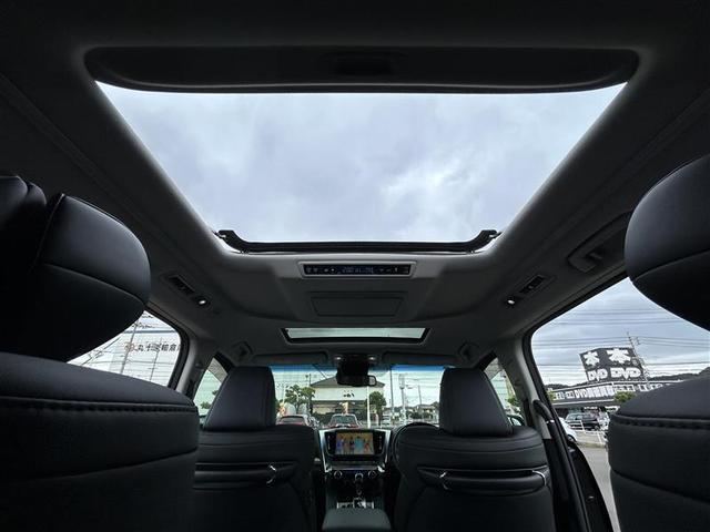 ヴェルファイア ２．５Ｚ　Ｇエディション　ツインムーンルーフ　純正１２．１型後席モニター　純正１０型ナビ　バックカメラ　両側パワスラ　ＥＴＣ　シートヒーター　ベンチレーション　トヨタセーフティセンス　レーダークルーズ　レーンキープ（13枚目）