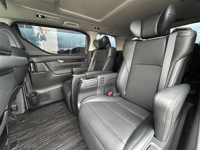 ヴェルファイア ２．５Ｚ　Ｇエディション　ツインムーンルーフ　純正１２．１型後席モニター　純正１０型ナビ　バックカメラ　両側パワスラ　ＥＴＣ　シートヒーター　ベンチレーション　トヨタセーフティセンス　レーダークルーズ　レーンキープ（33枚目）