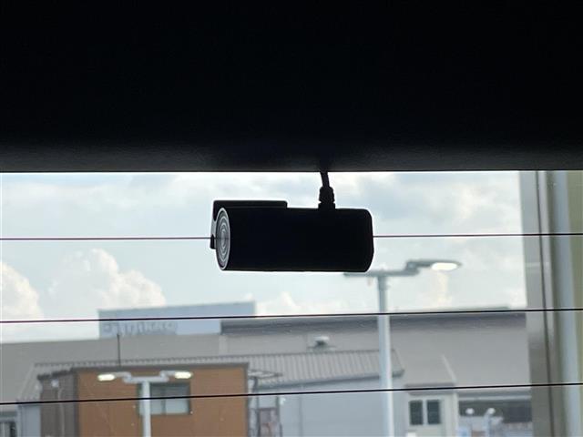 アルファード Ｚ　１オーナー　ＳＲ　モデリスタ　全方位ナビ　フルセグＴＶ　ＨＤＭＩ　後席モニター　両側電動スライドドア　ＥＴＣ２．０　前後ドライブレコーダー　デジタルインナーミラー　黒革　ＴＶキット　ベンチレーション（11枚目）