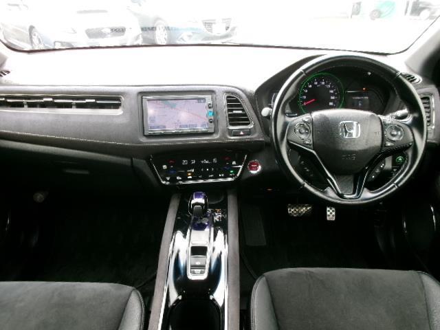 ヴェゼル ハイブリッドRS・ホンダセンシング ワンオーナー 純正メモリーナビ フルセグTV バックカメラ Bluetooth DVD再生可 ハーフレザーシート 社外ドラレコ オートライト LEDヘッドライト 純正18インチAW シートヒーター(2枚目)