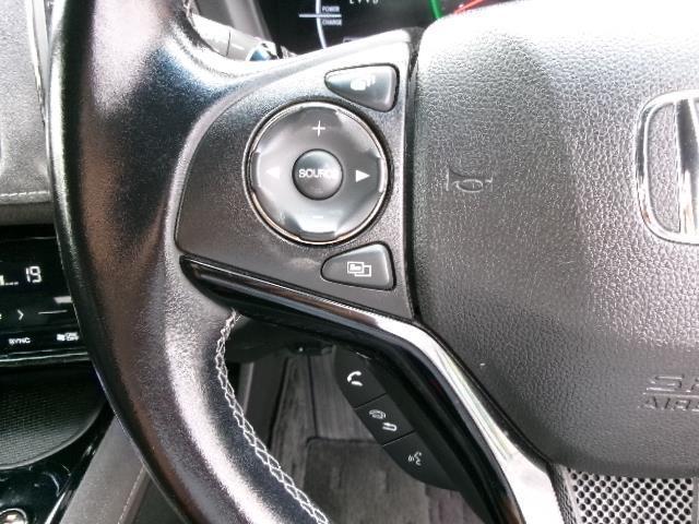 ヴェゼル ハイブリッドRS・ホンダセンシング ワンオーナー 純正メモリーナビ フルセグTV バックカメラ Bluetooth DVD再生可 ハーフレザーシート 社外ドラレコ オートライト LEDヘッドライト 純正18インチAW シートヒーター(9枚目)