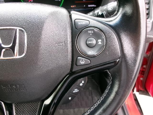 ヴェゼル ハイブリッドRS・ホンダセンシング ワンオーナー 純正メモリーナビ フルセグTV バックカメラ Bluetooth DVD再生可 ハーフレザーシート 社外ドラレコ オートライト LEDヘッドライト 純正18インチAW シートヒーター(10枚目)