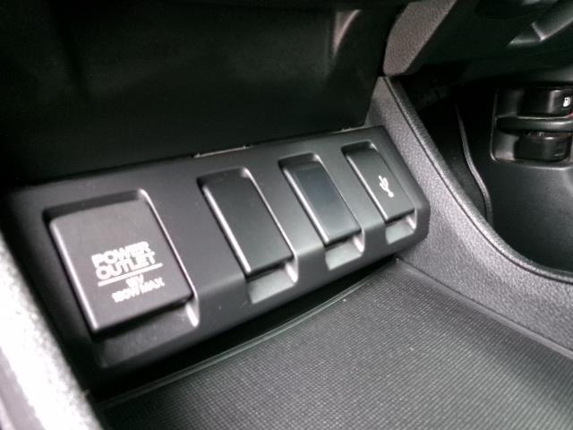 ヴェゼル ハイブリッドRS・ホンダセンシング ワンオーナー 純正メモリーナビ フルセグTV バックカメラ Bluetooth DVD再生可 ハーフレザーシート 社外ドラレコ オートライト LEDヘッドライト 純正18インチAW シートヒーター(11枚目)