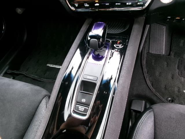 ヴェゼル ハイブリッドRS・ホンダセンシング ワンオーナー 純正メモリーナビ フルセグTV バックカメラ Bluetooth DVD再生可 ハーフレザーシート 社外ドラレコ オートライト LEDヘッドライト 純正18インチAW シートヒーター(15枚目)