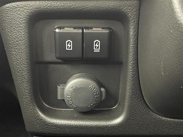 ソリオ ハイブリッドＭＺ　衝突軽減　全方位９型ナビ　フルセグＴＶ　ＢＴ対応　ＡｐｐｌｅＣａｒＰｌａｙ　ＡｎｄｒｏｉｄＡｕｔｏ　両側電動スライドドア　追従クルコン　前席シートヒーター　ＨＵＤ　ＬＥＤヘッドライト　純正ＡＷ（12枚目）