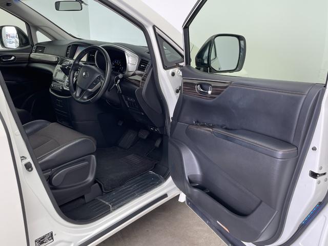 エルグランド ２５０ハイウェイスターＳ　純正ＨＤＤナビ　純正フリップダウンモニター　両後パワースライドドア　ハーフレザーシート　インテリジェントキー　クルーズコントロール　バックドアイージークローザー　コーナーセンサー　ビルトインＥＴＣ（28枚目）