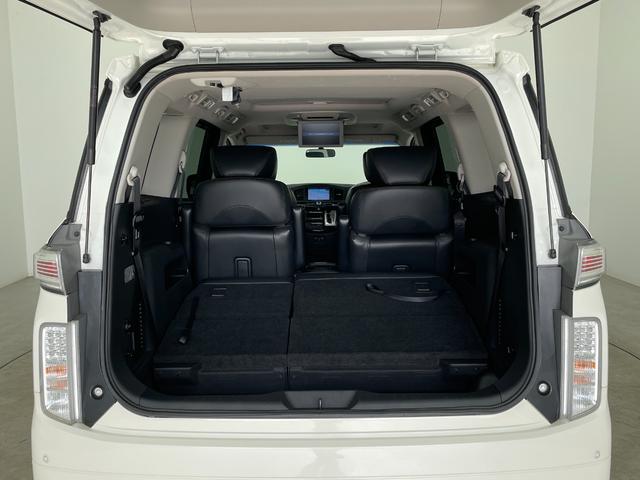 エルグランド ２５０ハイウェイスターＳ　純正ＨＤＤナビ　純正フリップダウンモニター　両後パワースライドドア　ハーフレザーシート　インテリジェントキー　クルーズコントロール　バックドアイージークローザー　コーナーセンサー　ビルトインＥＴＣ（32枚目）