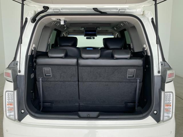 エルグランド ２５０ハイウェイスターＳ　純正ＨＤＤナビ　純正フリップダウンモニター　両後パワースライドドア　ハーフレザーシート　インテリジェントキー　クルーズコントロール　バックドアイージークローザー　コーナーセンサー　ビルトインＥＴＣ（33枚目）