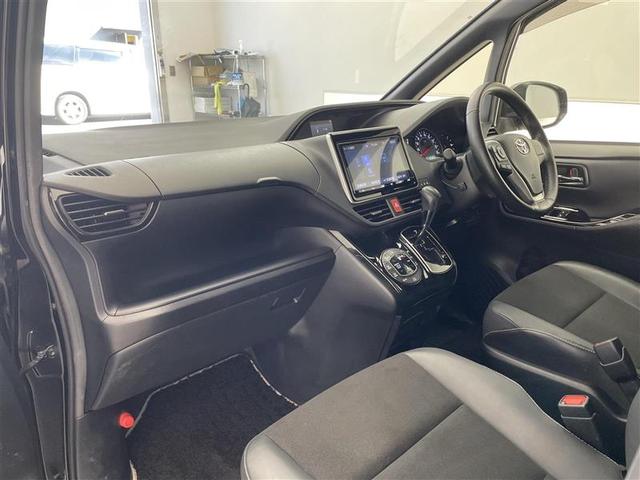 ノア Ｓｉ　ダブルバイビーＩＩ　モデリスタエアロ／純正９インチナビ／後席モニター／ＥＴＣ／両側電動ドア／ハーフレザーシート／オートライト／オートハイビーム／クリアランスソナー／クルーズコントロール（22枚目）