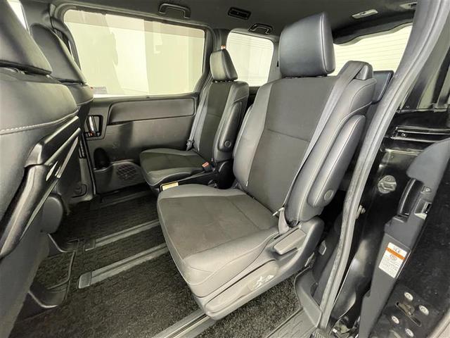 ノア Ｓｉ　ダブルバイビーＩＩ　モデリスタエアロ／純正９インチナビ／後席モニター／ＥＴＣ／両側電動ドア／ハーフレザーシート／オートライト／オートハイビーム／クリアランスソナー／クルーズコントロール（23枚目）