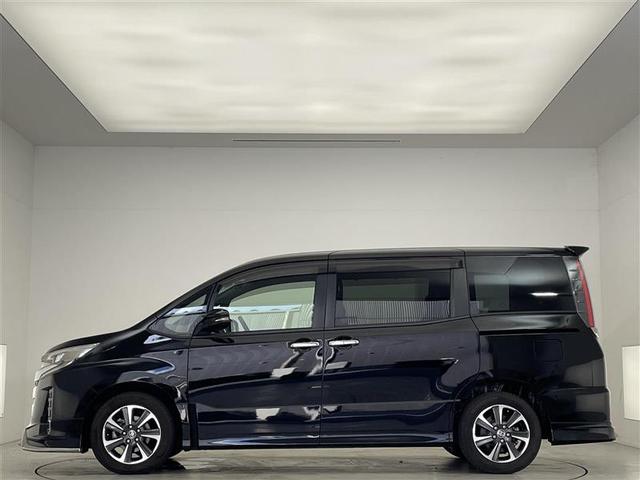 ノア Ｓｉ　ダブルバイビーＩＩ　モデリスタエアロ／純正９インチナビ／後席モニター／ＥＴＣ／両側電動ドア／ハーフレザーシート／オートライト／オートハイビーム／クリアランスソナー／クルーズコントロール（32枚目）