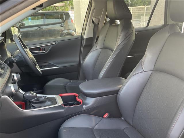 �����k���[���ɂ́u�L�b�Y�X�y�[�X�v���������Ă��܂��B�c�u�c�A�u���b�N�A�G�{�A���܂܂��ƃZ�b�g�B���q�l�A��ł��A�������Ƃ��Ԃ����I�т��������܂��I