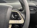 プリウス Ｓセーフティプラス　社外ナビ　Ｂｌｕｅｔｏｏｔｈ　フルセグ　ＣＤ　ＤＶＤ　バックカメラ　レーダークルーズコントロール　ＬＴＡ　ＡＨＢ　ビルトインＥＴＣ　ステアリングスイッチ　オートリトラミラー　スマートキー（6枚目）