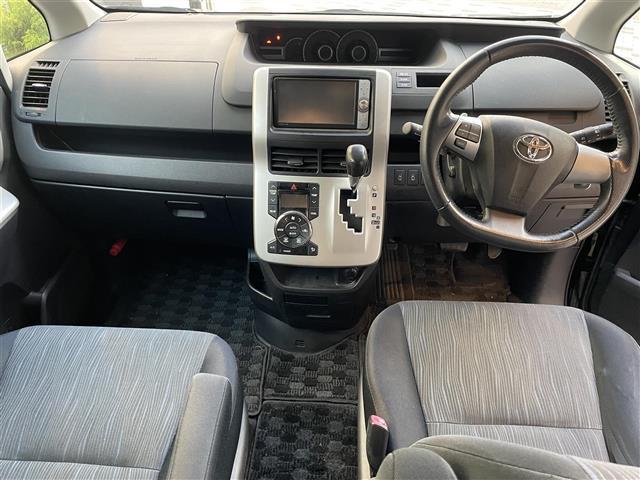 ヴォクシー ZS 煌(3枚目)