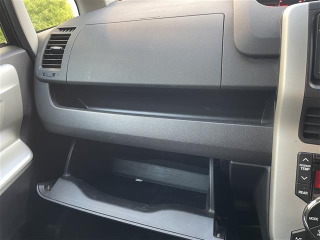 ヴォクシー ZS 煌(13枚目)