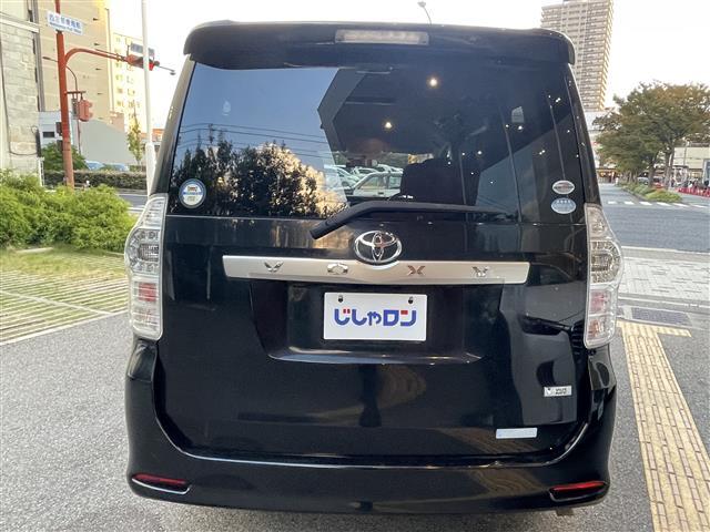 ヴォクシー ZS 煌(24枚目)