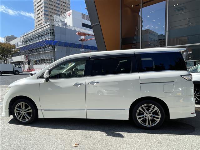 エルグランド 250ハイウェイスターアーバンクロムブラックレザー(10枚目)