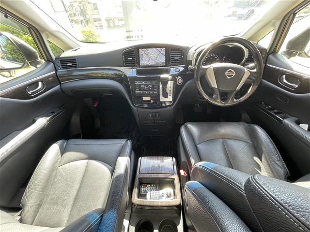 エルグランド 250ハイウェイスターアーバンクロムブラックレザー(16枚目)