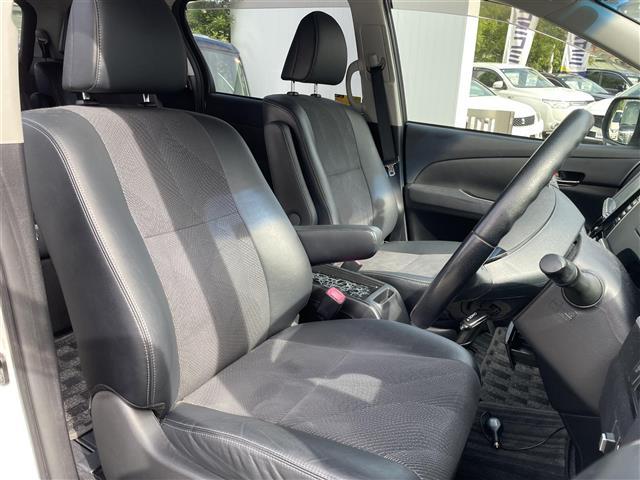 エスティマ アエラス プレミアムエディション 両側パワスラハーフレザーシートBカメラ(15枚目)