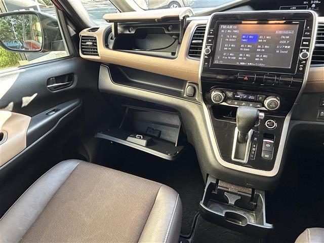 セレナ ハイウェイスター プロパイロットエディション 純正ナビ クルコン ETC 両側パワスラ(10枚目)